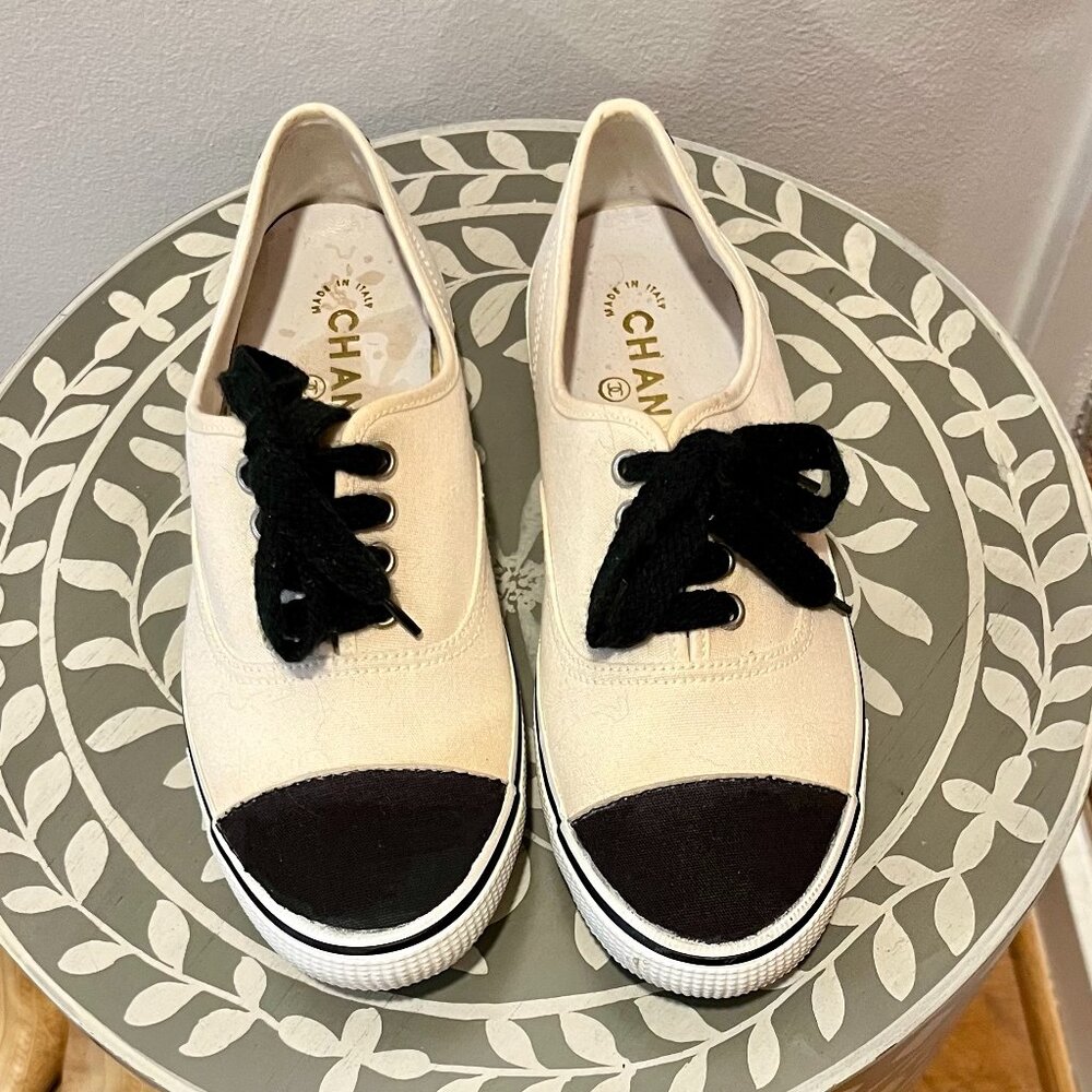 Vintage Chanel White and Black Canvas Cap-Toe Sneakers